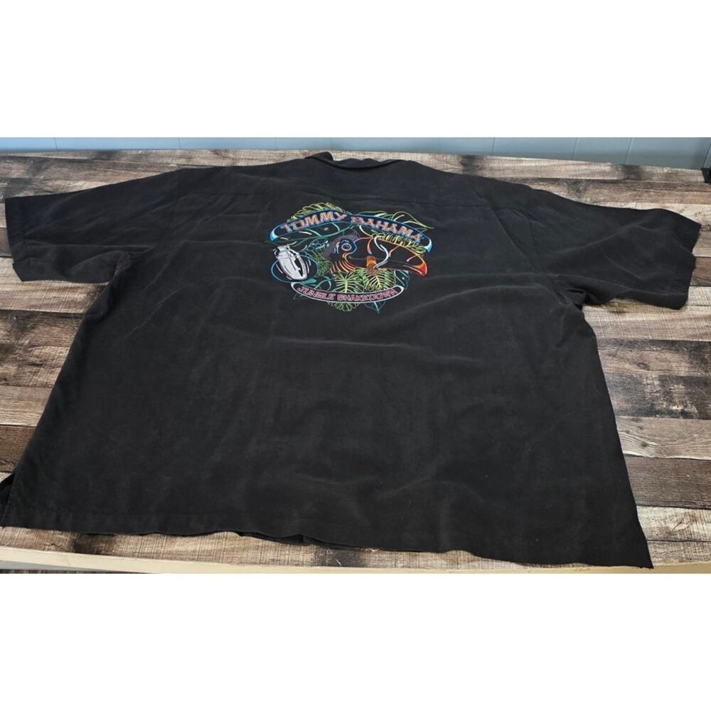 Tommy Bahama T Shirt Men 2XL XXL Jungle Shakedown Hawaiian
